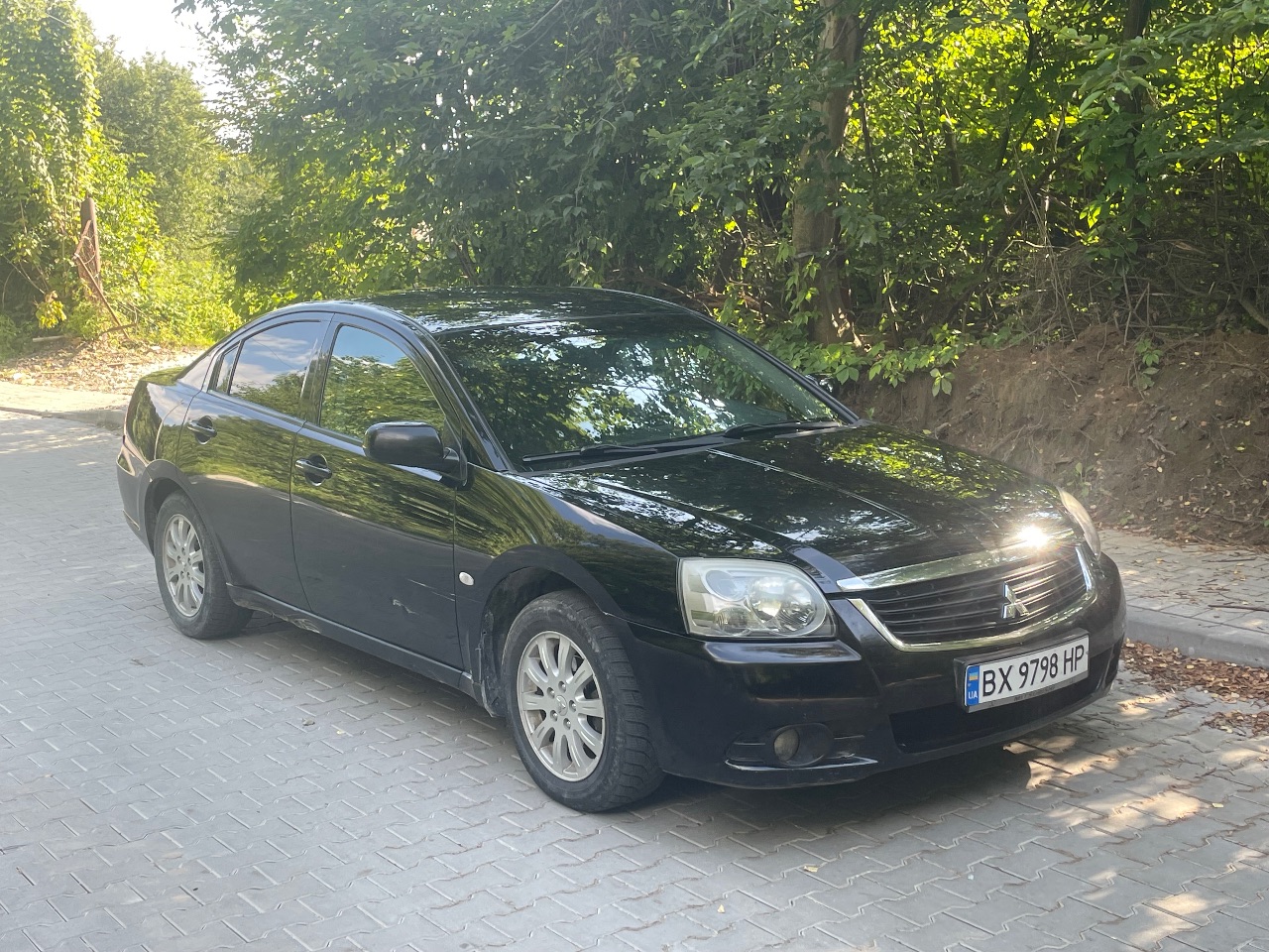 Mitsubishi Galant - фото 3