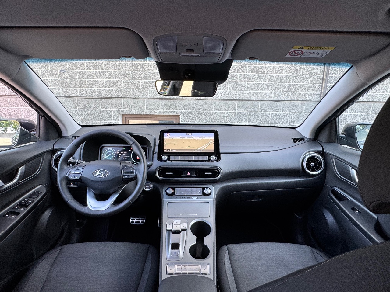 Hyundai Kona - фото 8