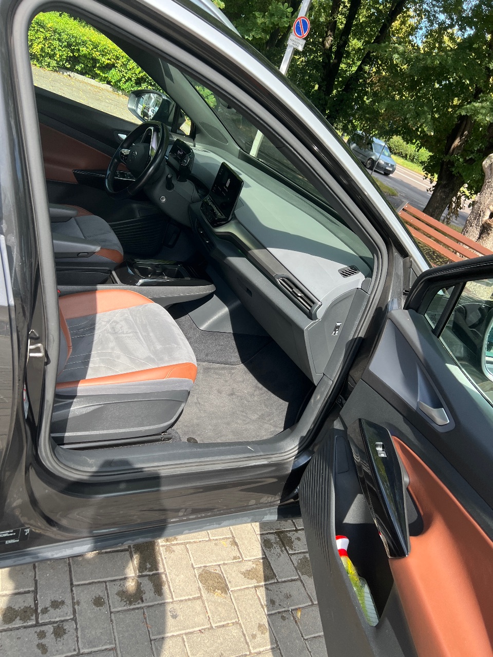 Volkswagen ID.4 - фото 5