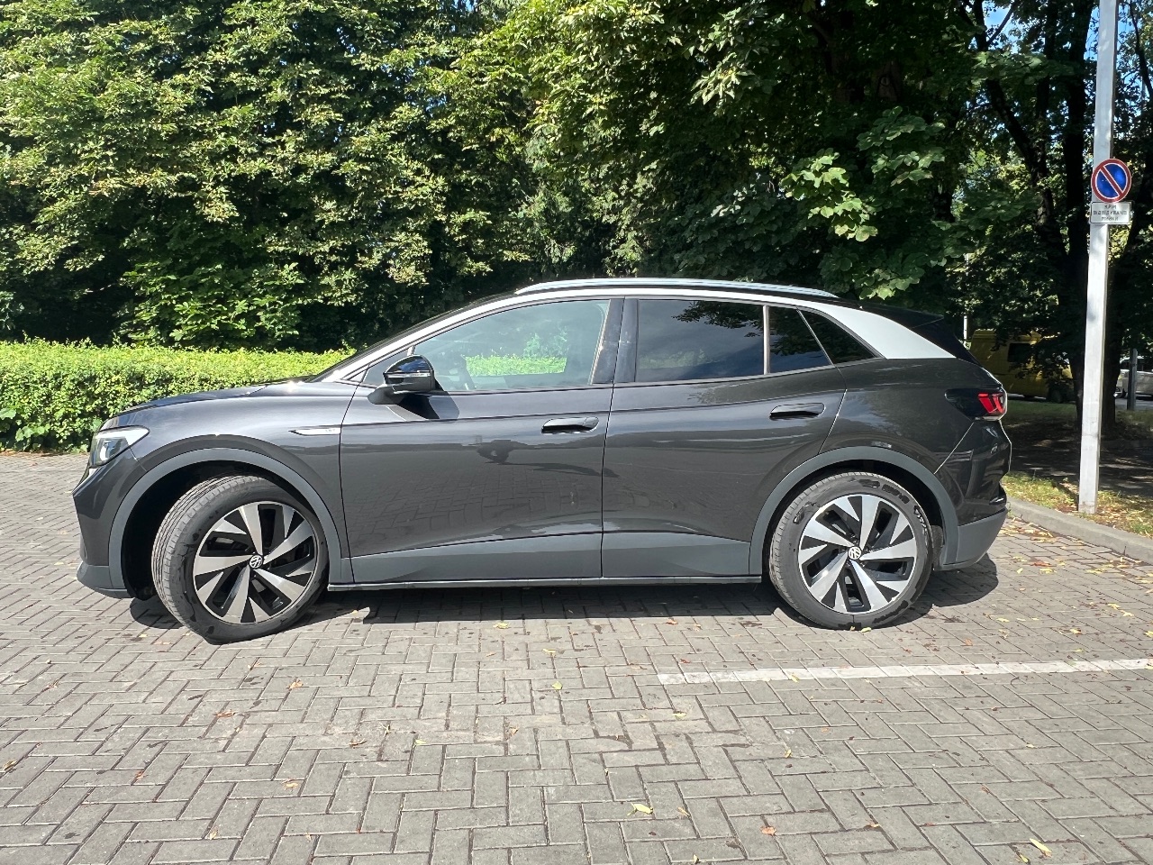 Volkswagen ID.4 - фото 9