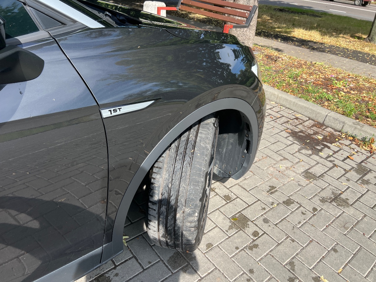 Volkswagen ID.4 - фото 19