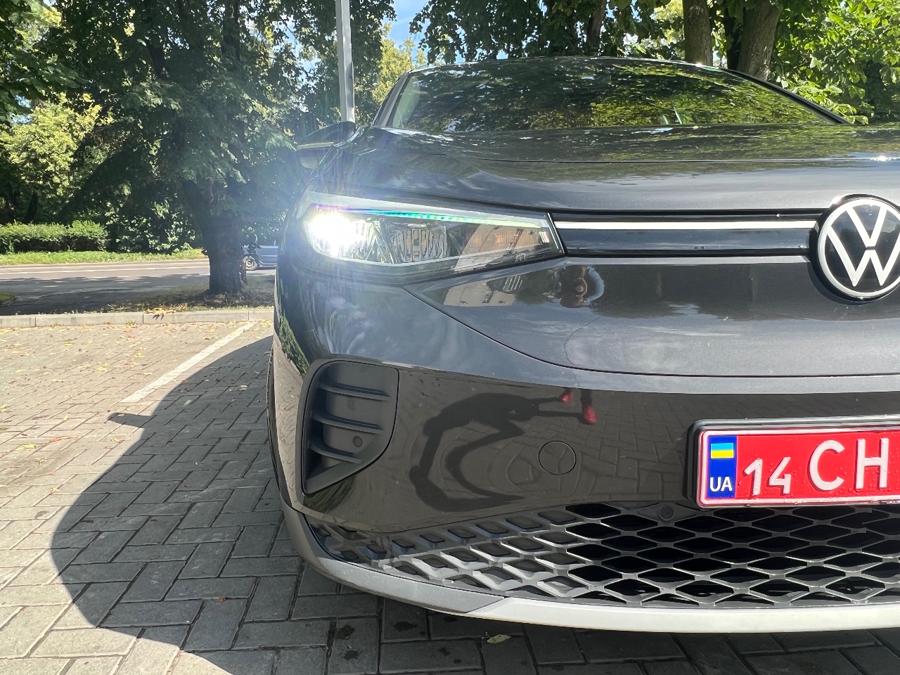 Volkswagen ID.4 - фото 23