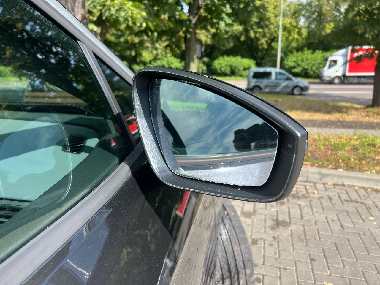 Volkswagen ID.4 - фото 20