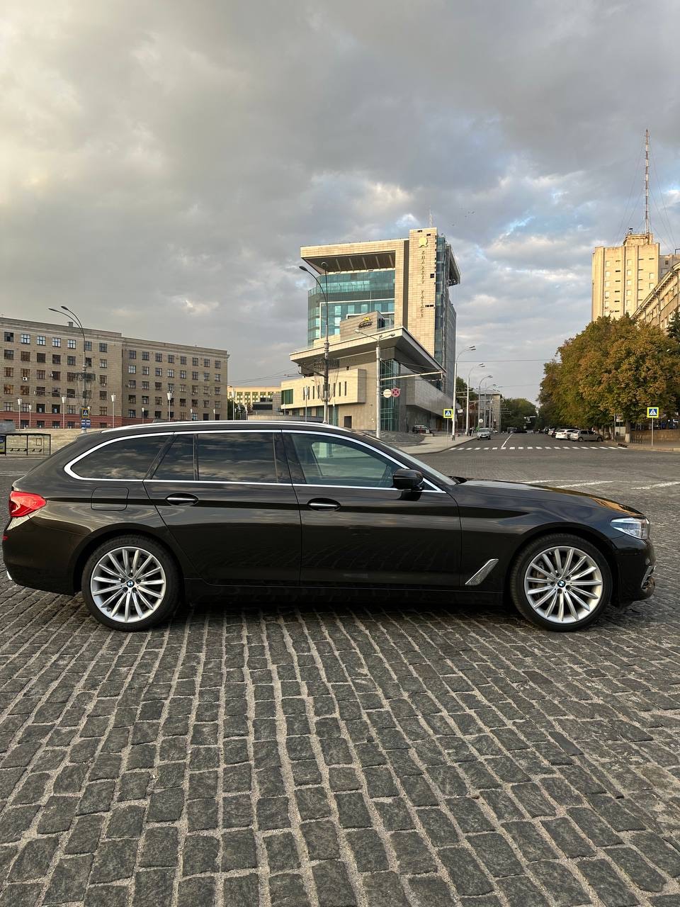 BMW 5 серії - фото 7