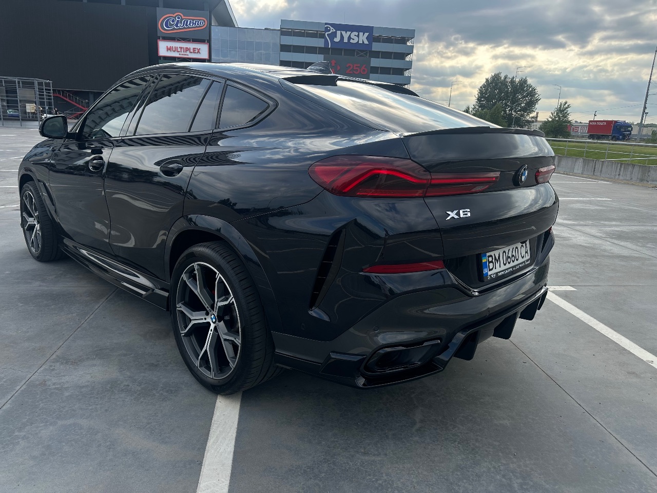BMW X6 - фото 17