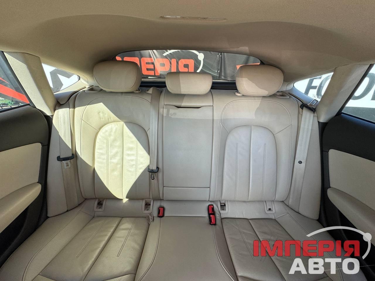 Audi A7 - фото 7