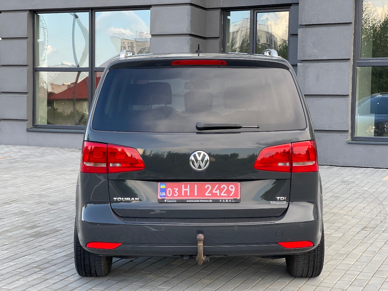 Volkswagen Touran - фото 8