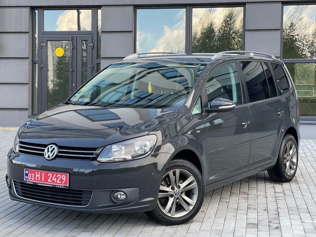Volkswagen Touran - фото 2