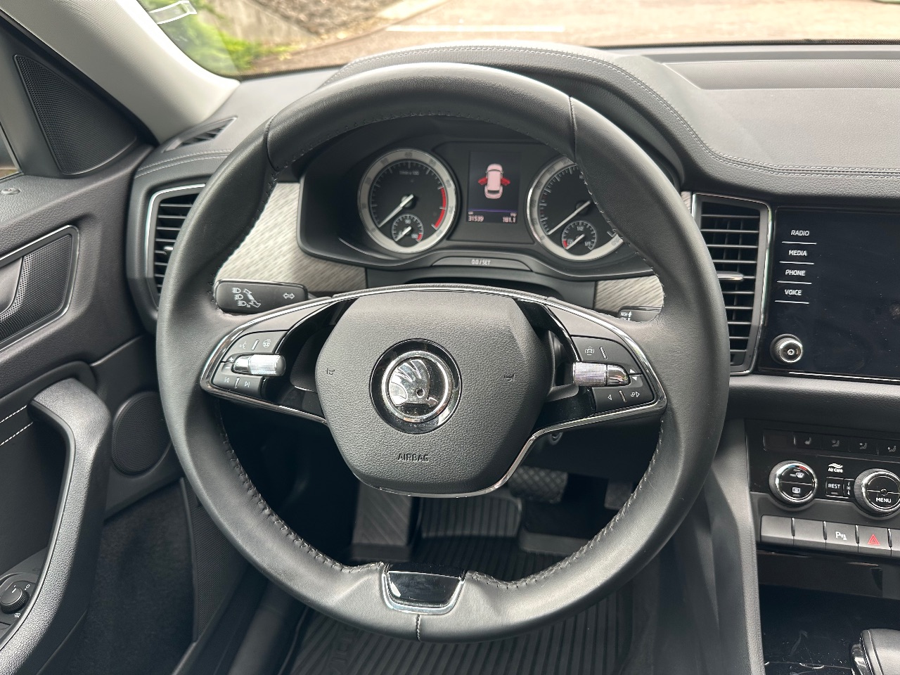 Skoda Kodiaq - фото 14