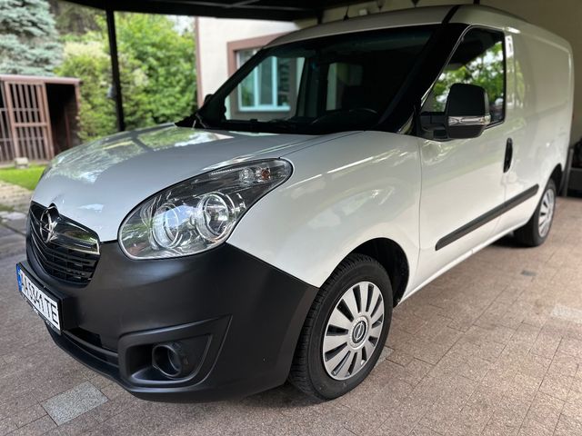 Opel Combo - фото 3