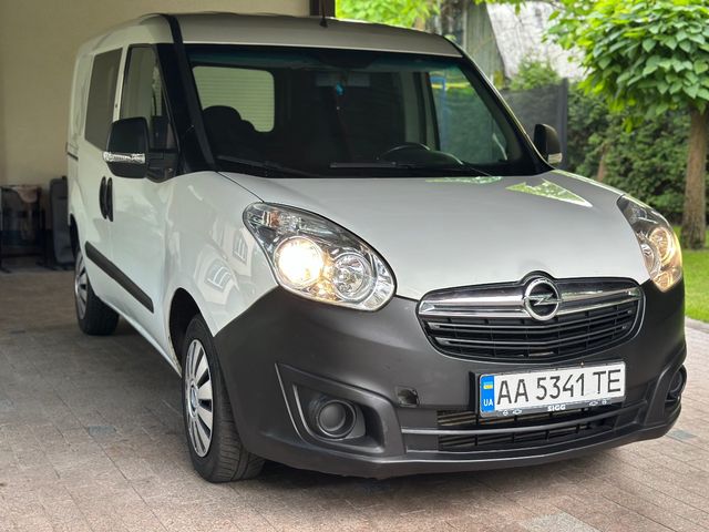 Opel Combo - фото 1