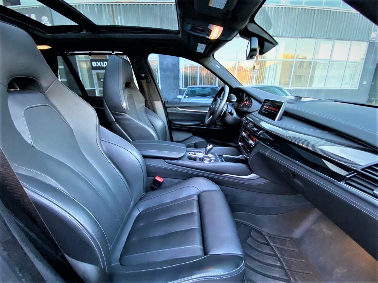 BMW X5 M - фото 11