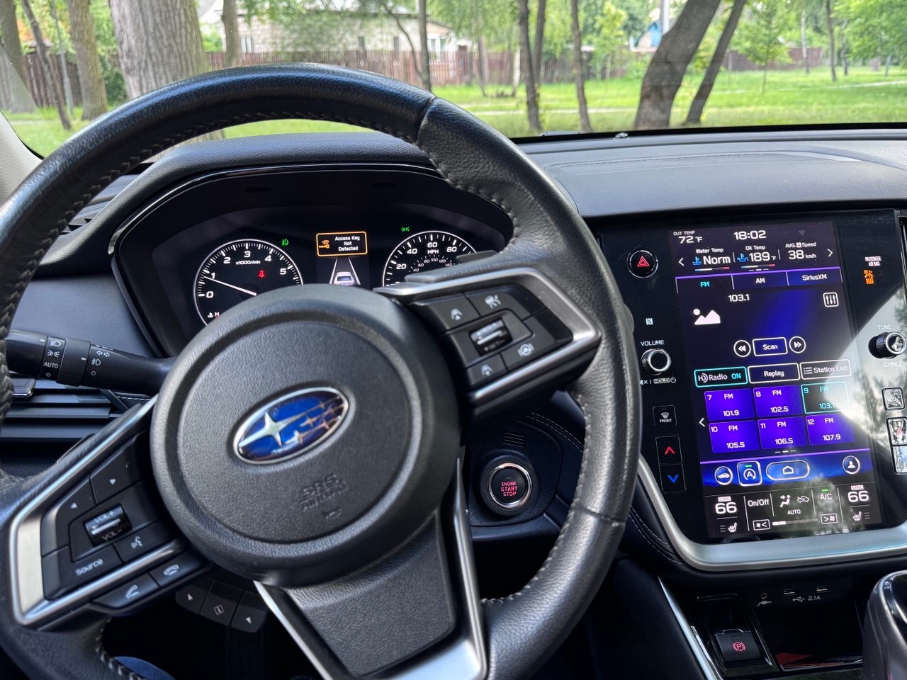 Subaru Legacy - фото 10