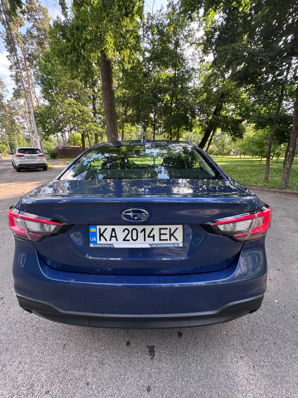 Subaru Legacy - фото 4