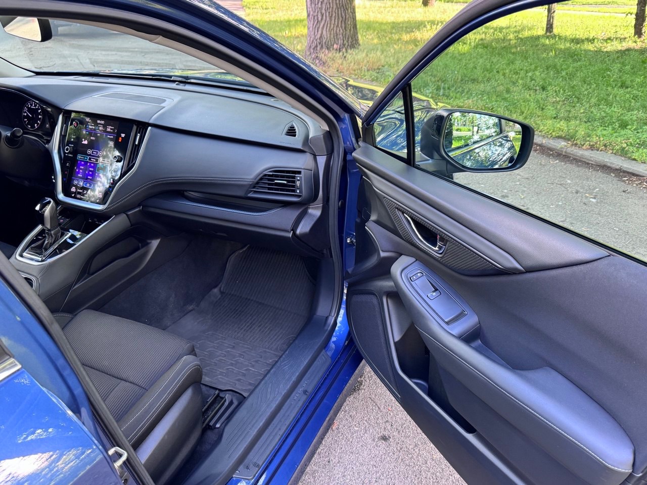 Subaru Legacy - фото 6