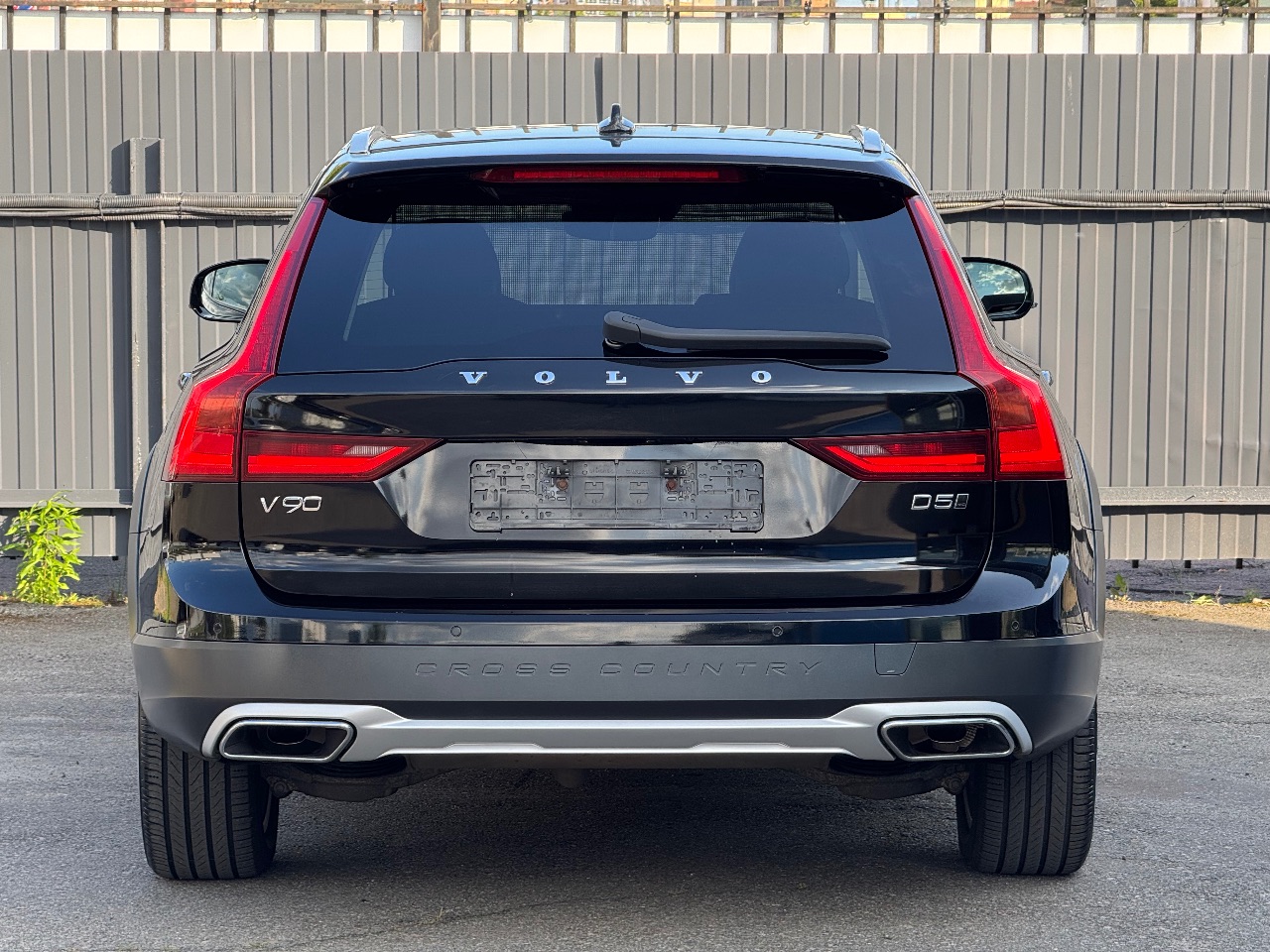 Volvo V90 Cross Country - фото 5