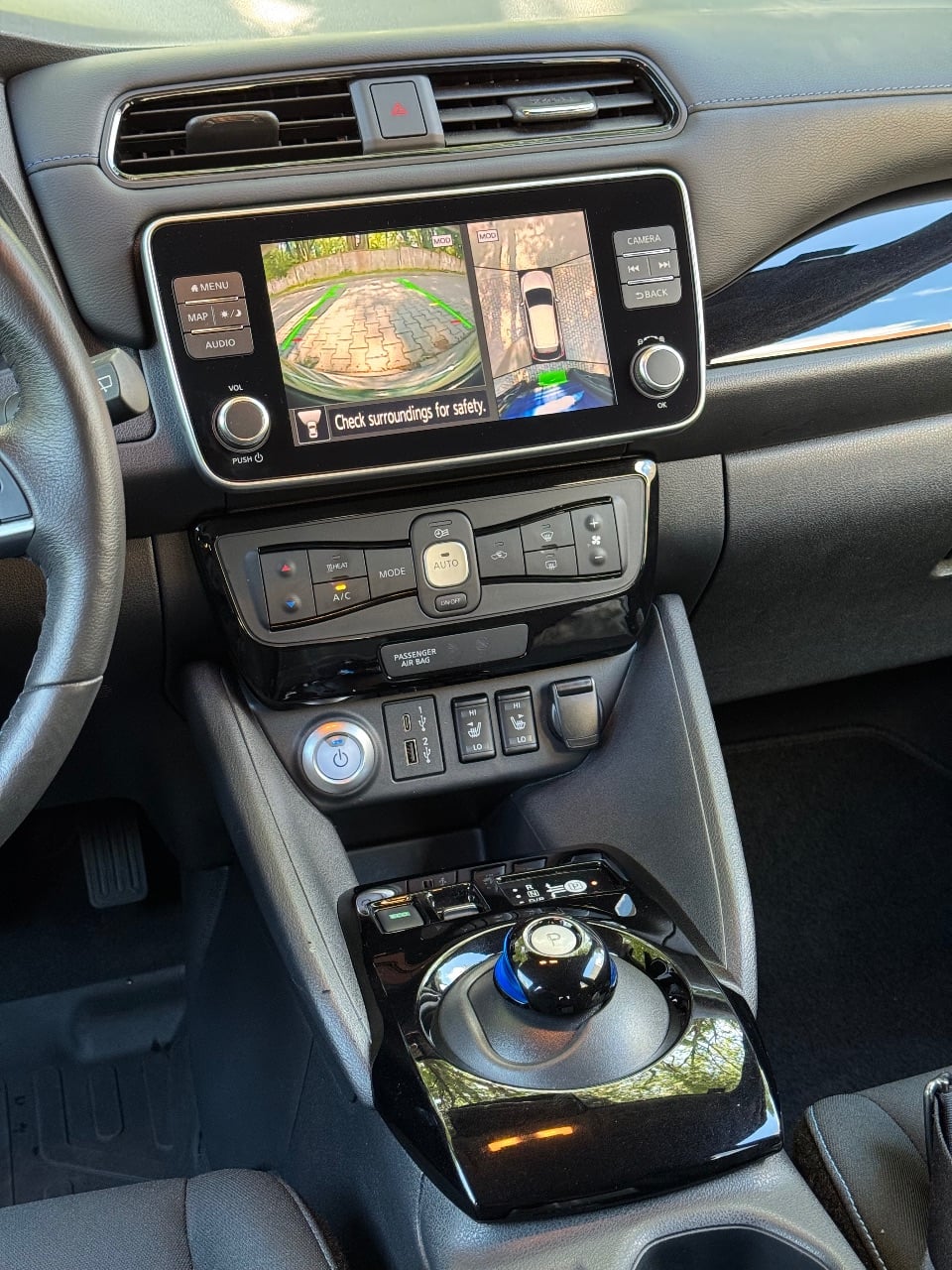 Nissan Leaf - фото 10