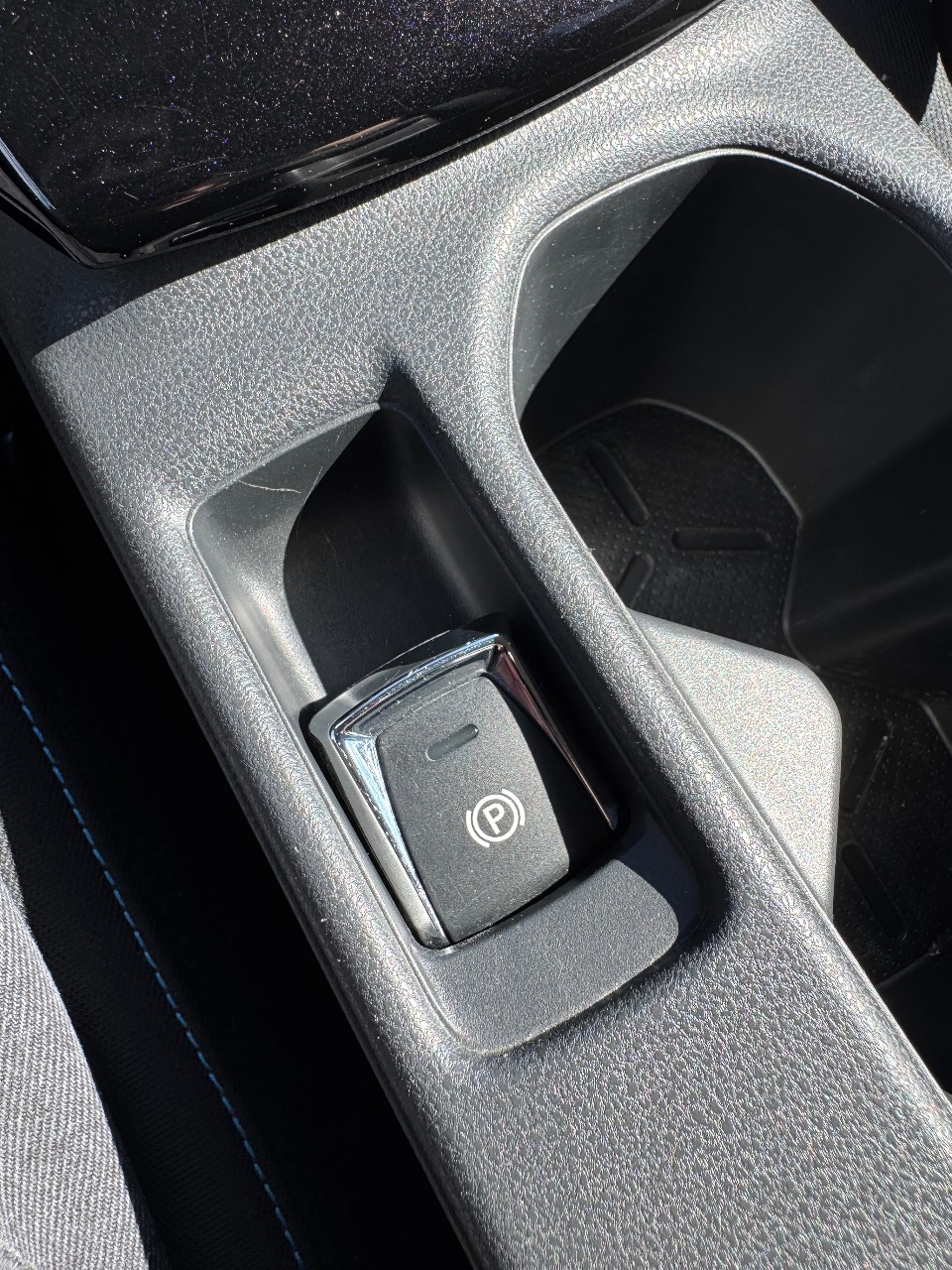 Nissan Leaf - фото 17