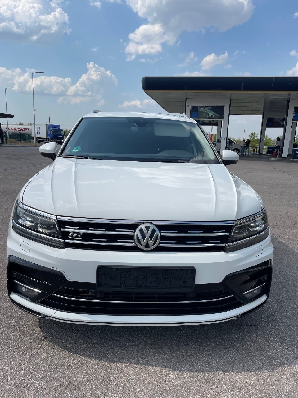 Volkswagen Tiguan - фото 3