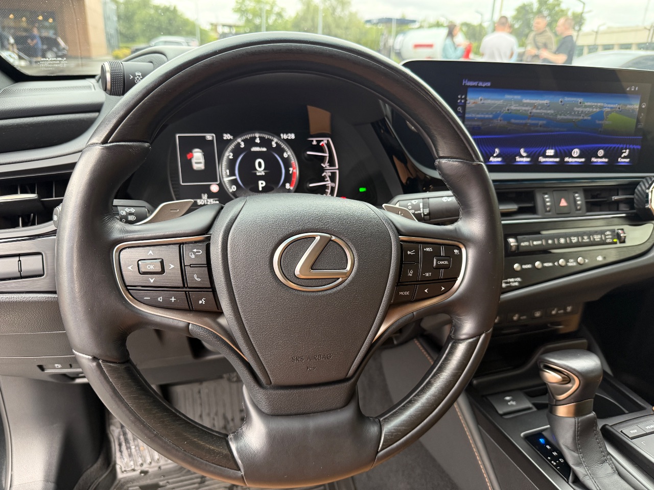 Lexus ES - фото 17