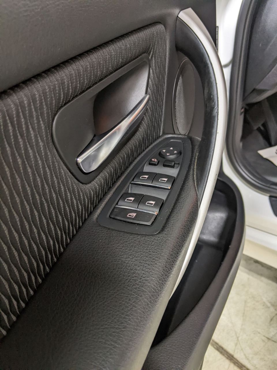 BMW 3 серії - фото 17