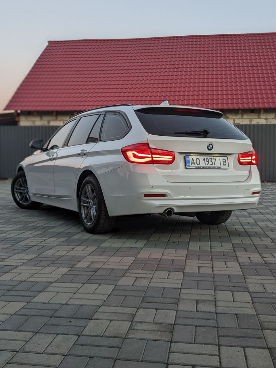 BMW 3 серії - фото 10