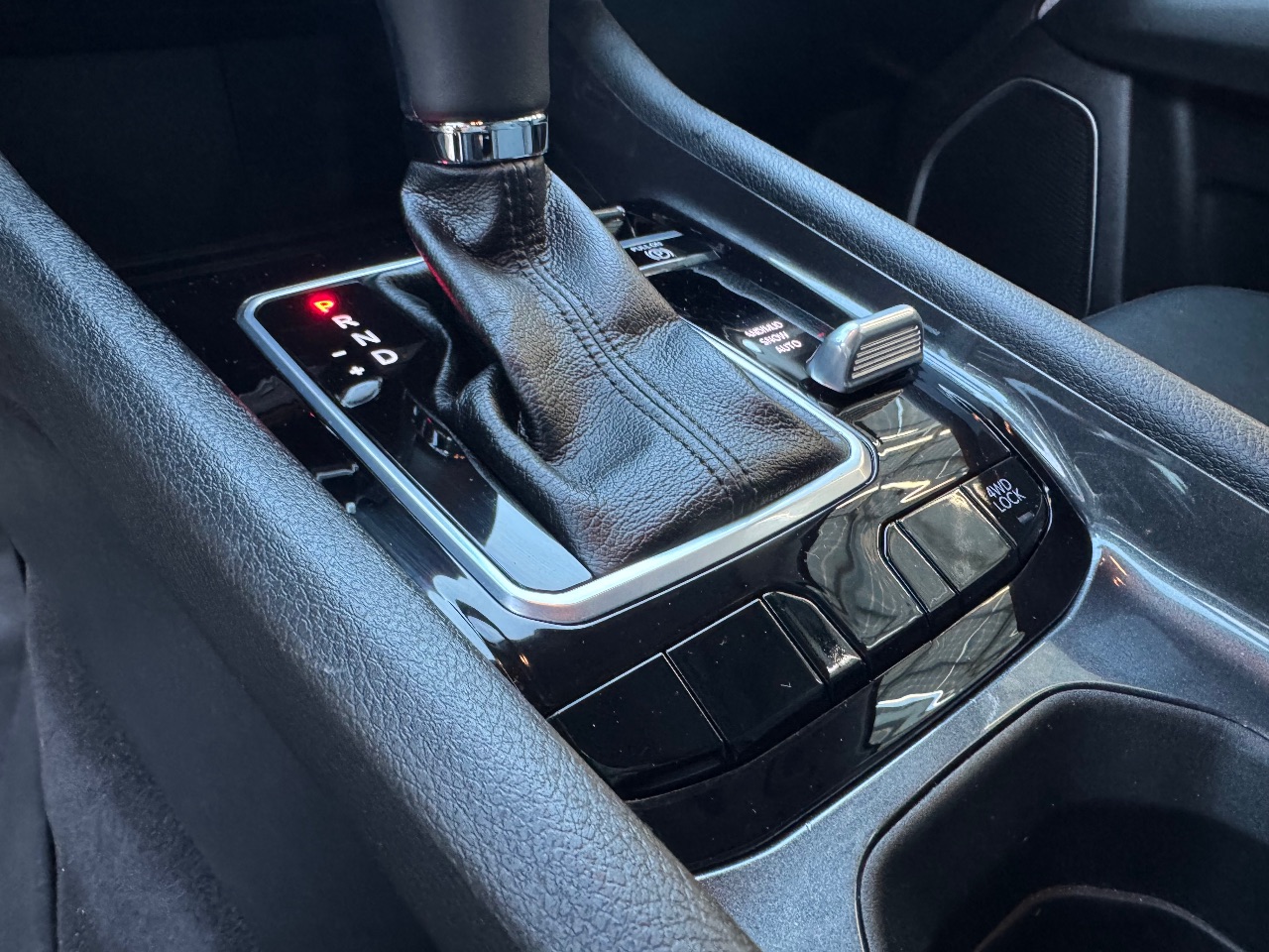 Jeep Compass - фото 15