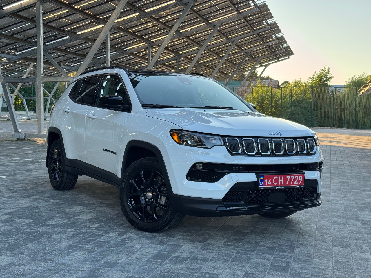 Jeep Compass - фото 13