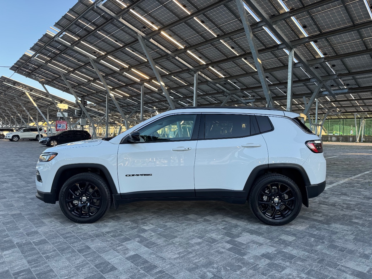 Jeep Compass - фото 4