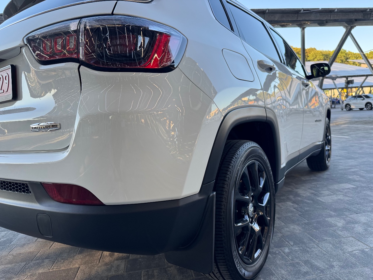 Jeep Compass - фото 40