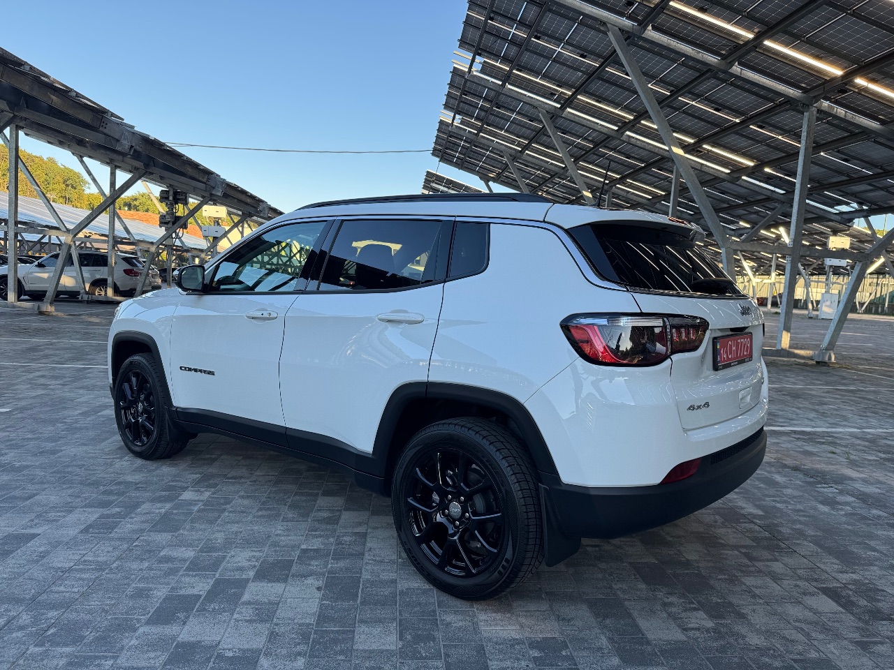 Jeep Compass - фото 5