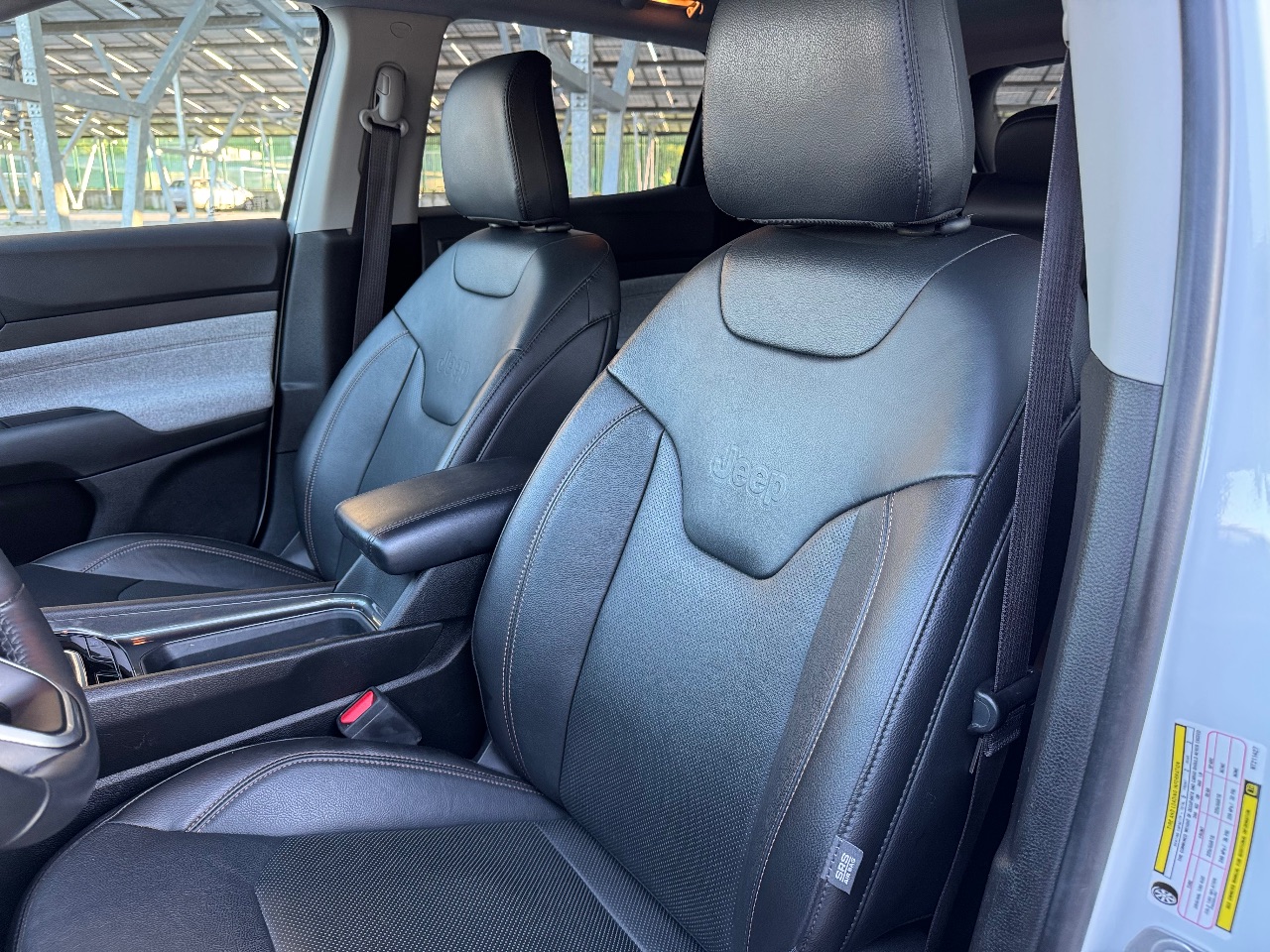 Jeep Compass - фото 36