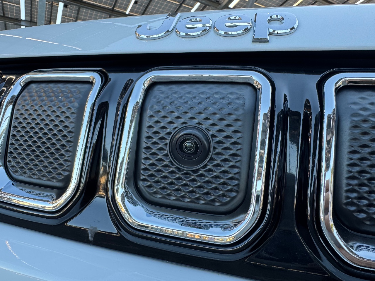 Jeep Compass - фото 16