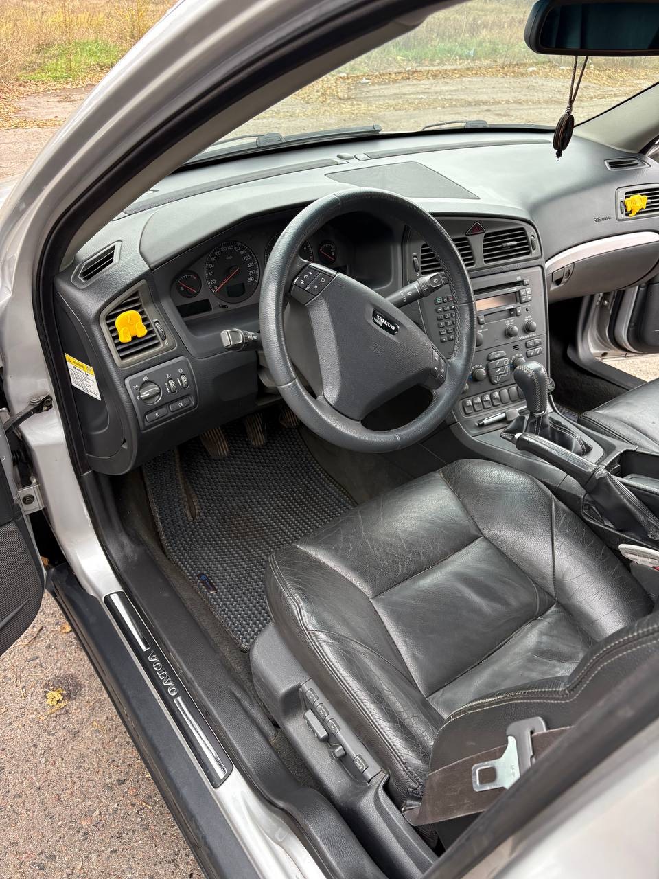 Volvo S60 - фото 3