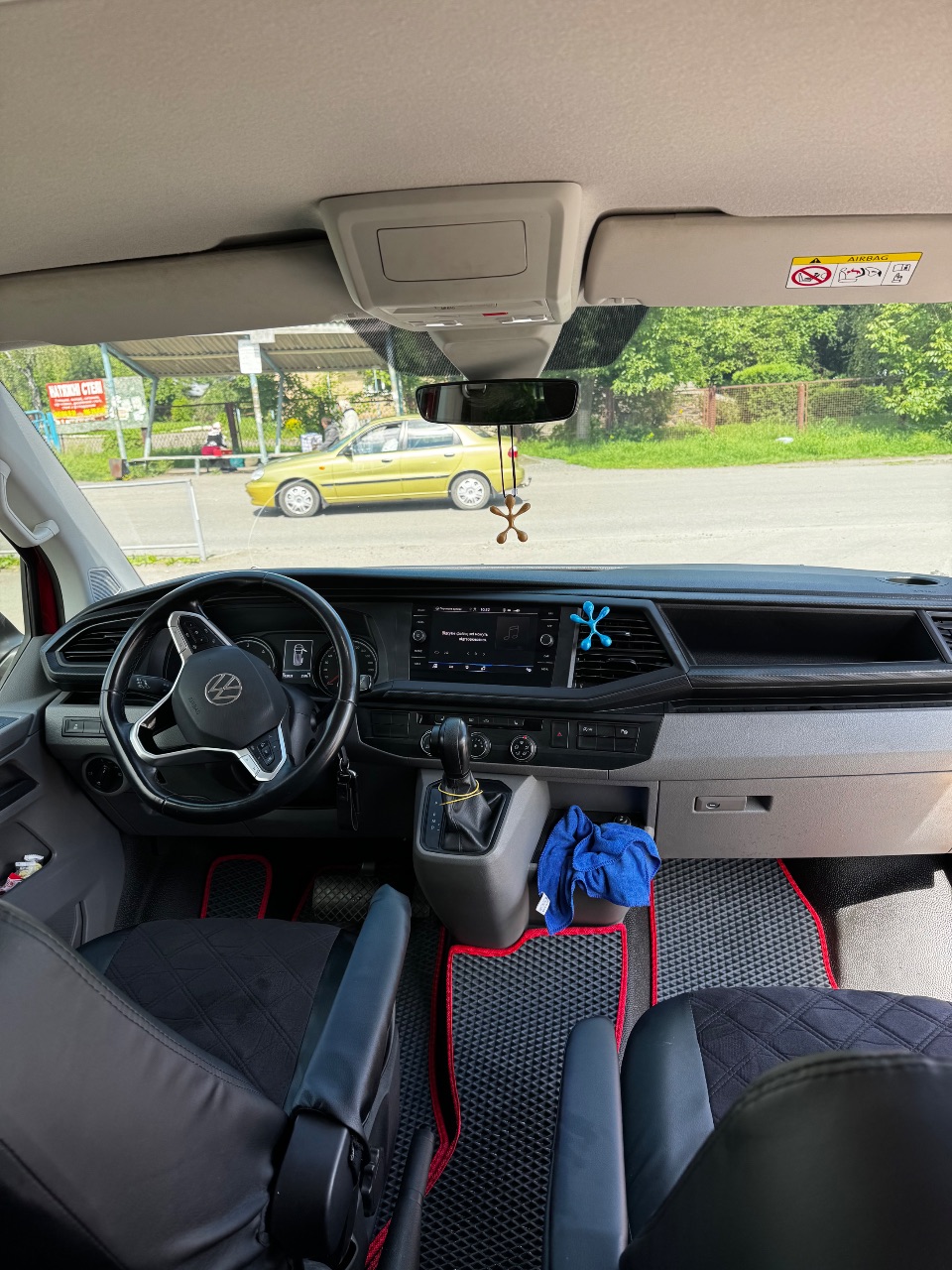 Volkswagen Transporter - фото 20