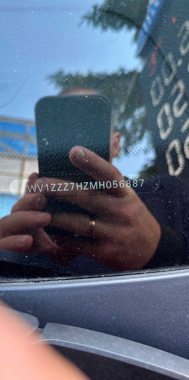 Volkswagen Transporter - фото 5