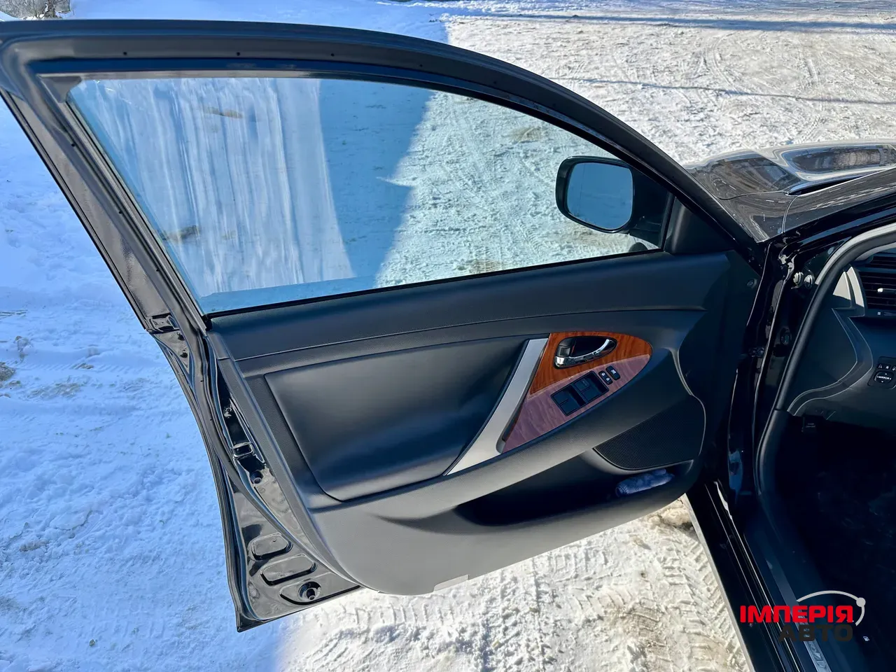 Toyota Camry - фото 9