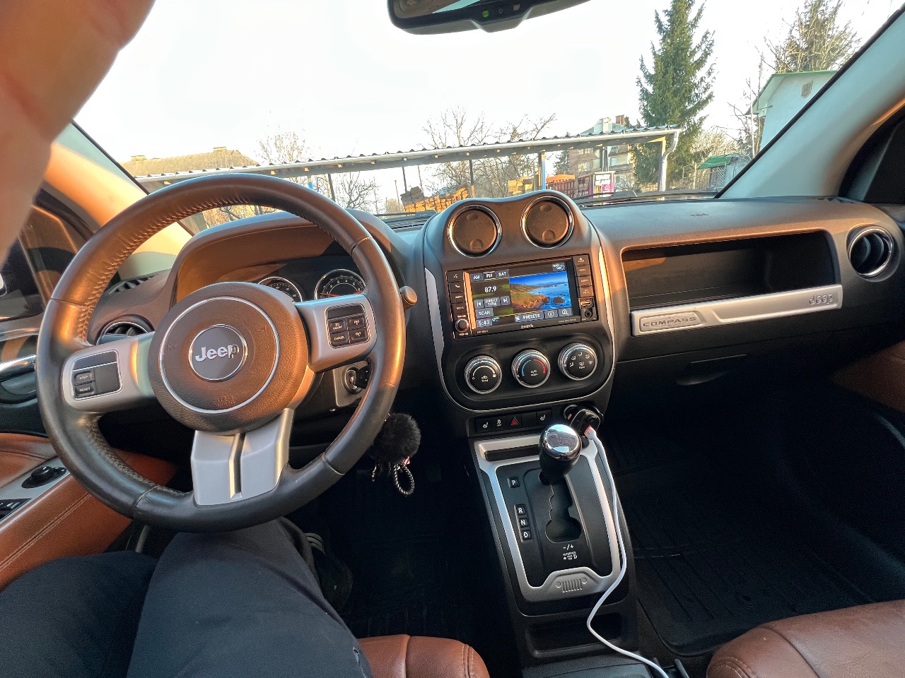 Jeep Compass - фото 23