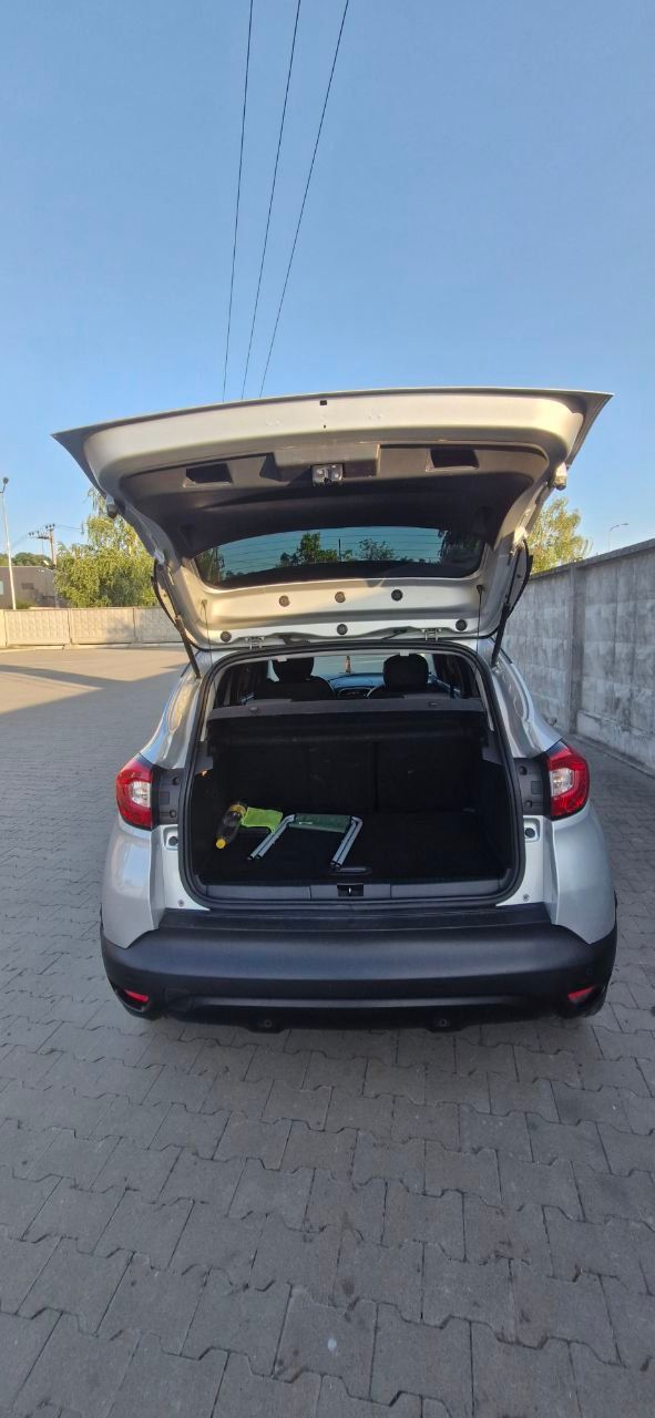 Renault Captur - фото 47