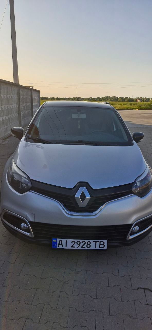 Renault Captur - фото 37