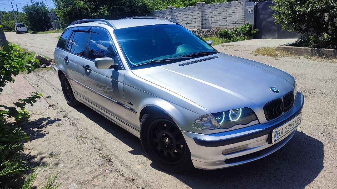 BMW 3 серії - фото 6