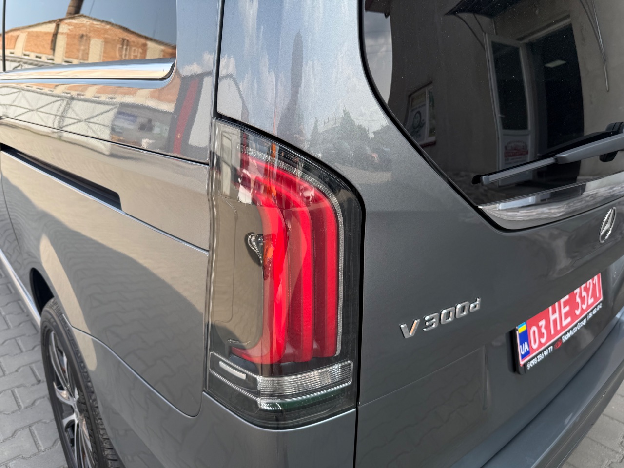 Mercedes-Benz V-Класс - фото 60