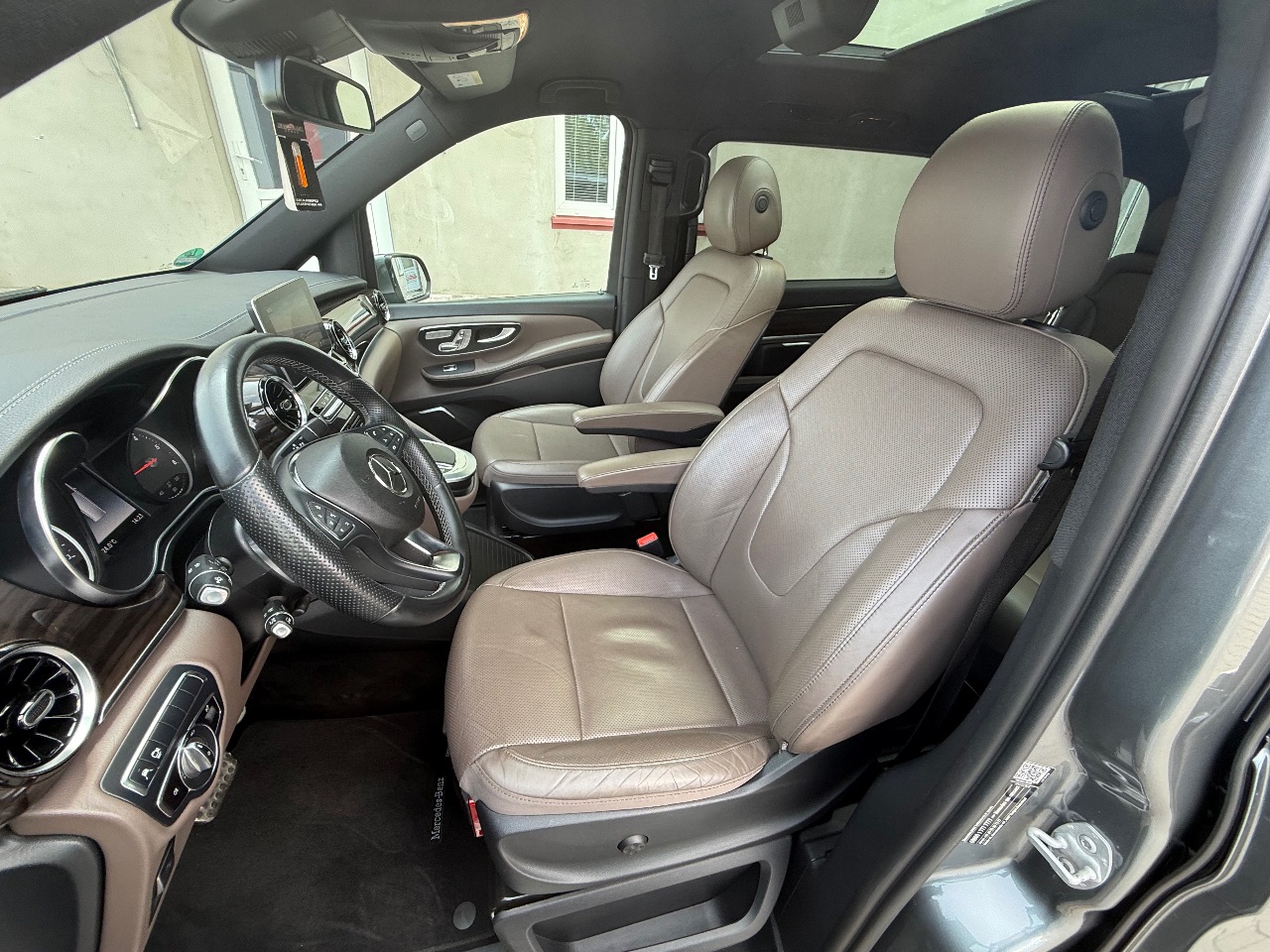 Mercedes-Benz V-Класс - фото 4