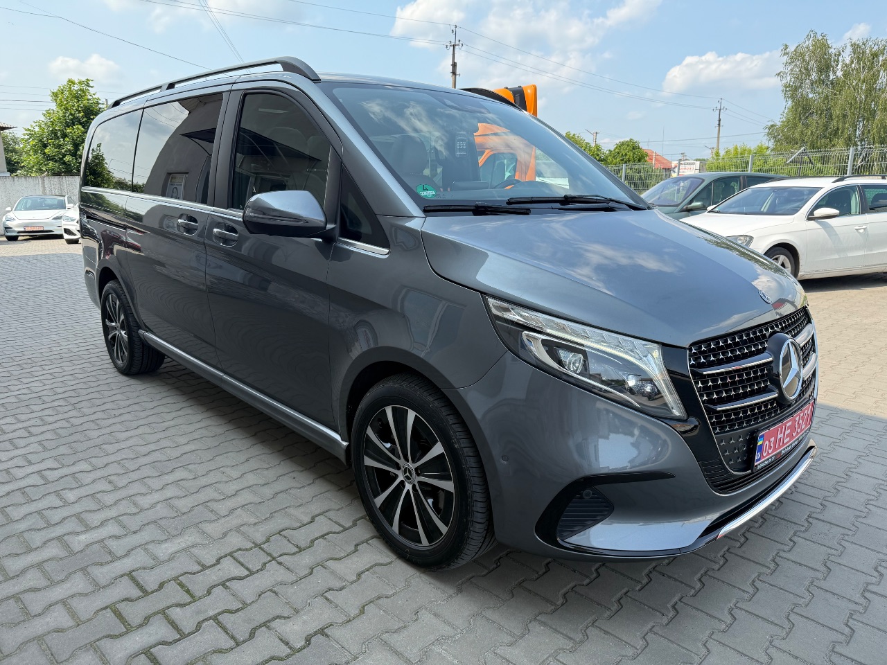 Mercedes-Benz V-Класс - фото 6