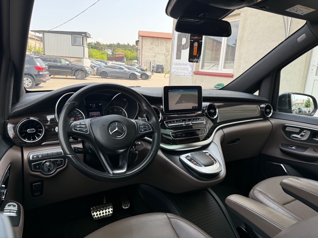 Mercedes-Benz V-Класс - фото 69