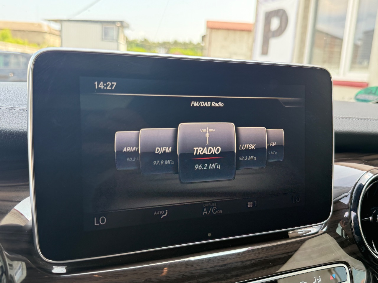 Mercedes-Benz V-Класс - фото 22