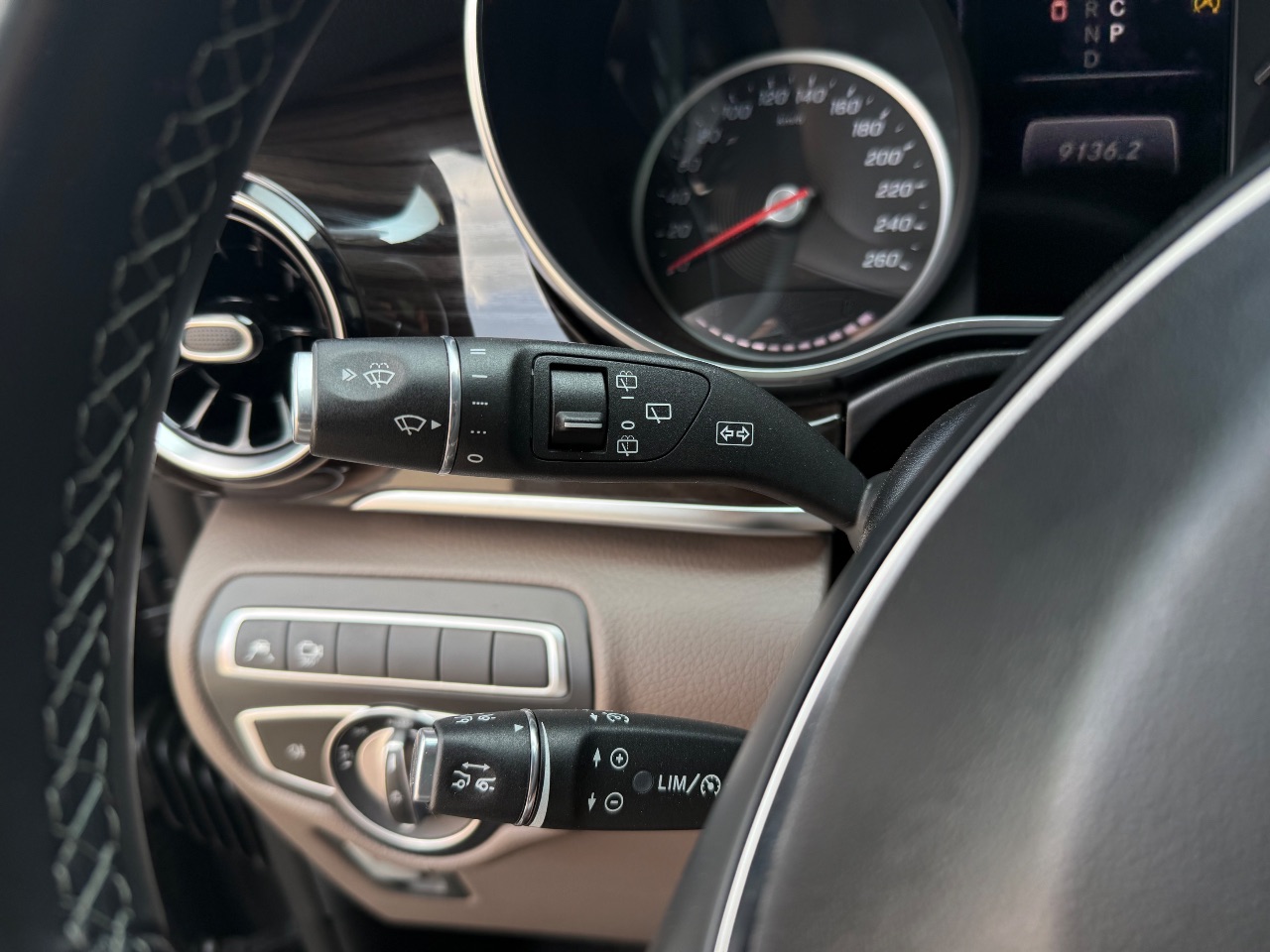 Mercedes-Benz V-Класс - фото 3