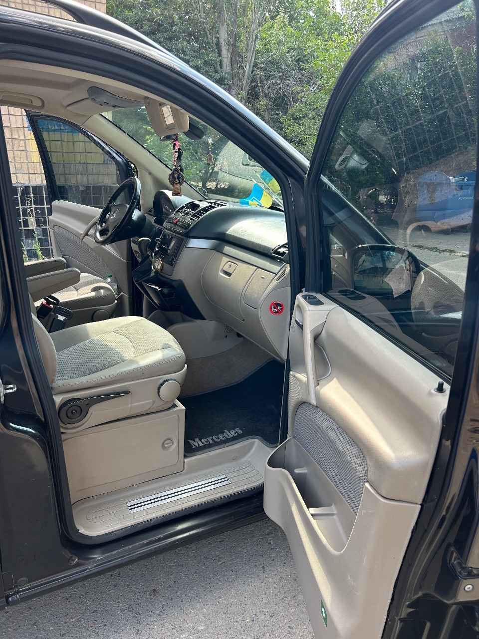 Mercedes-Benz Viano - фото 13