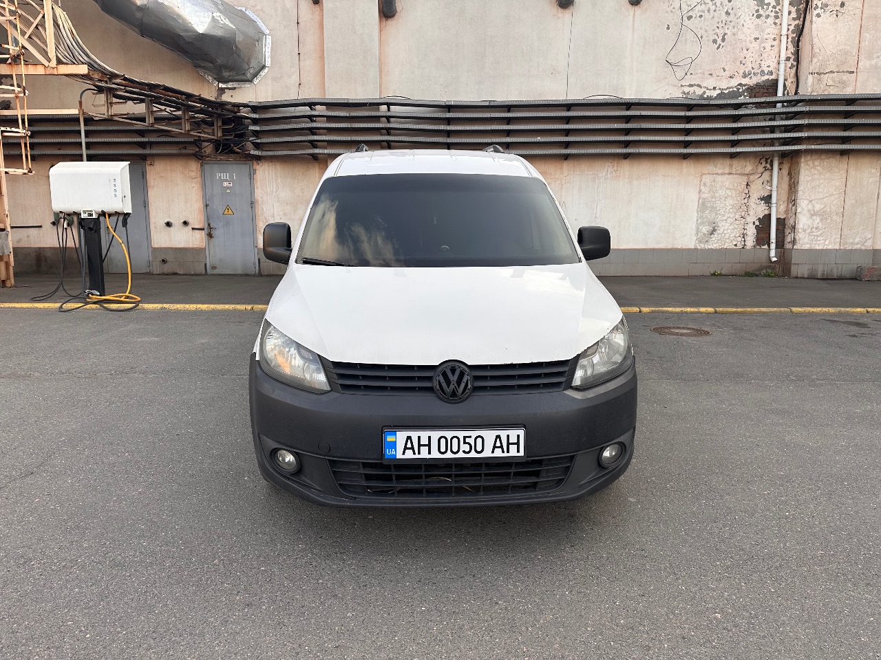 Volkswagen Caddy - фото 1