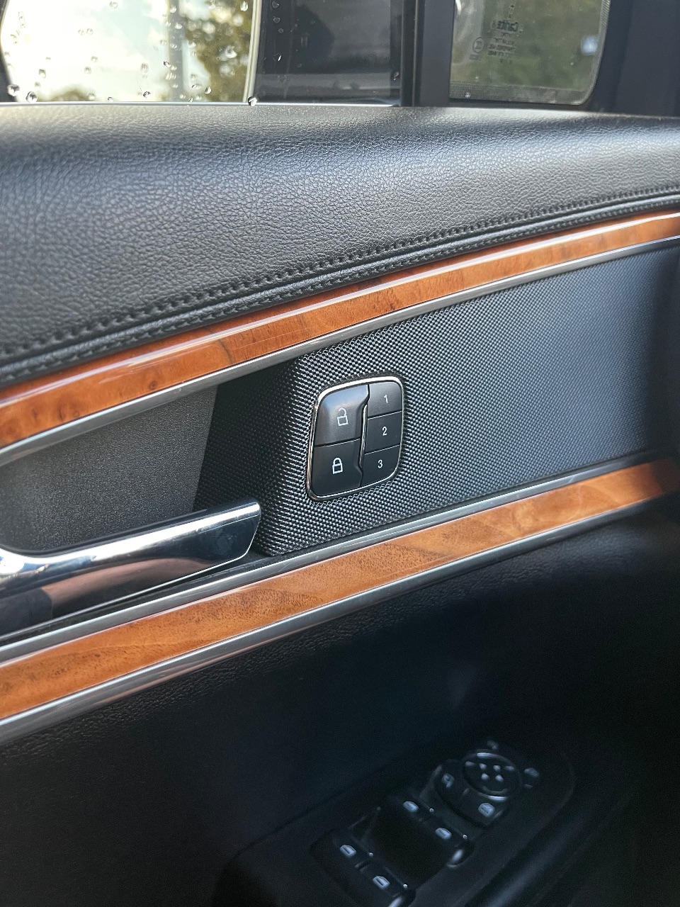 Lincoln MKX - фото 29